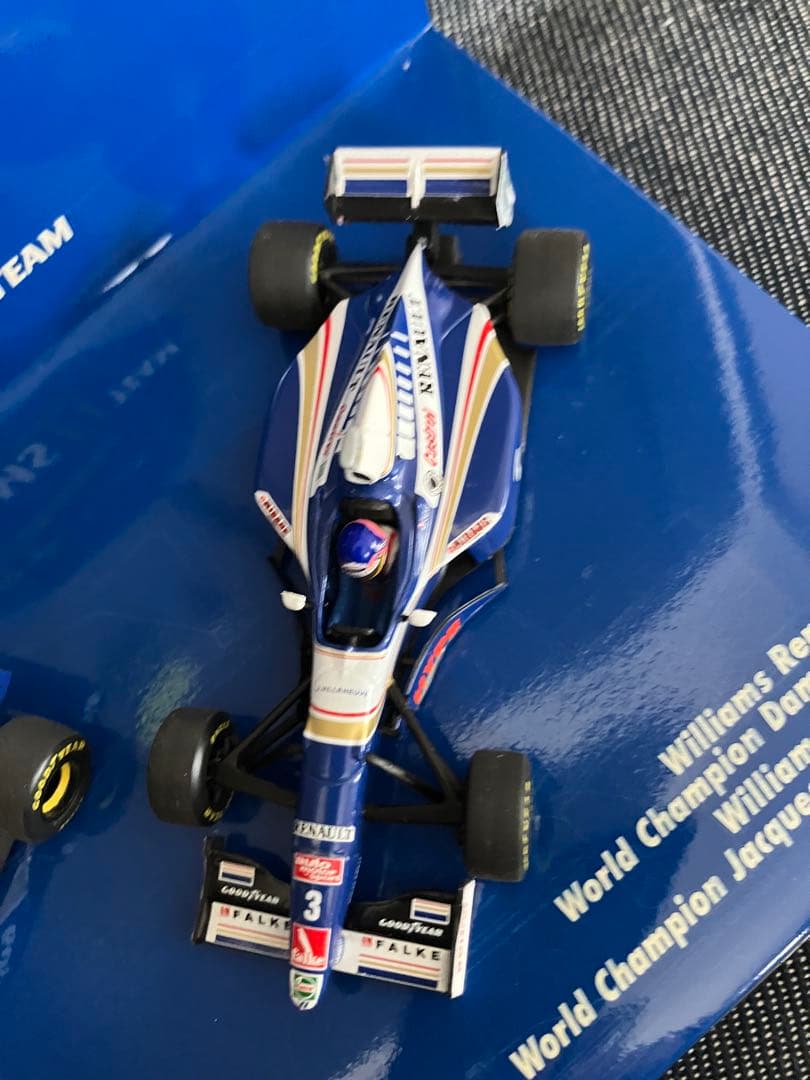 ミニチャンプスF1 1/43 WILLIAMS FW18、FW19 デカール付