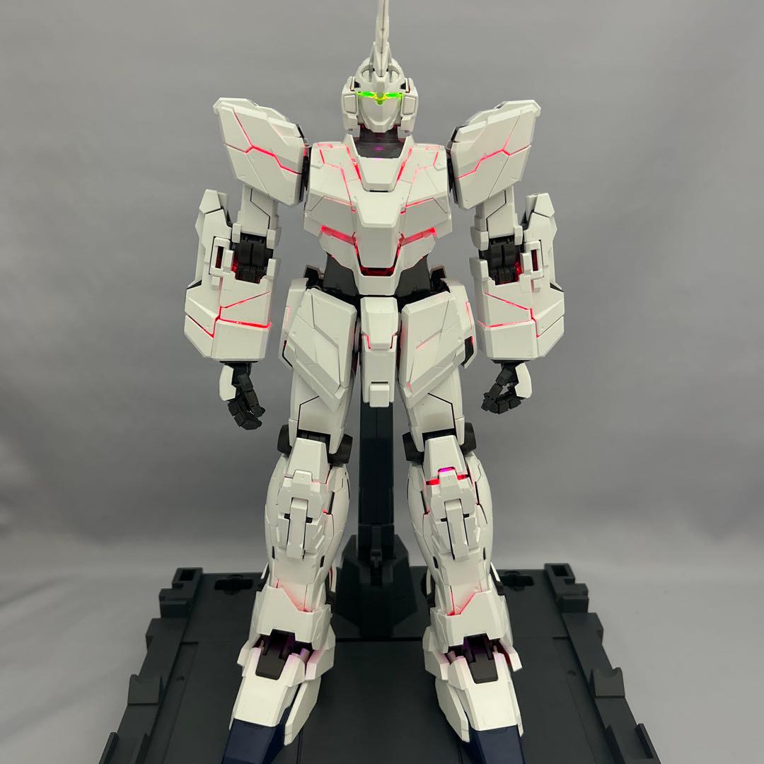 PG RX-0 ユニコーンガンダム 素組 LED付き