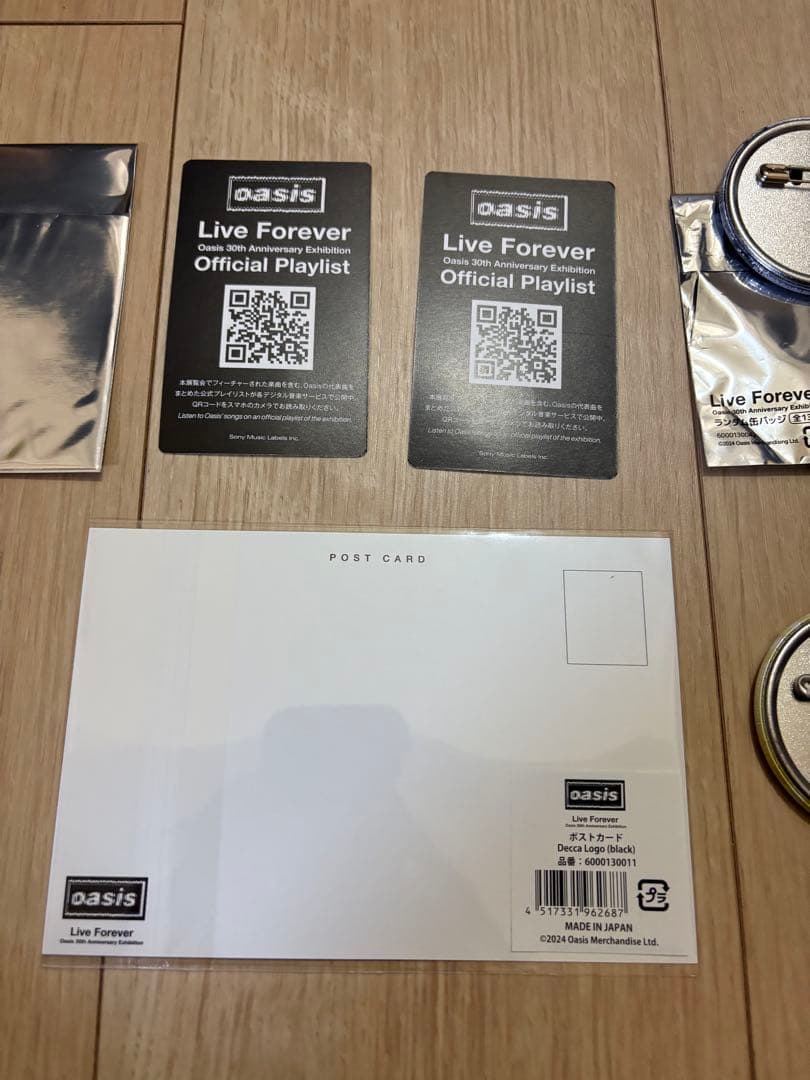 Oasis 30周年記念展セット　ポストカード、ランダムステッカー等