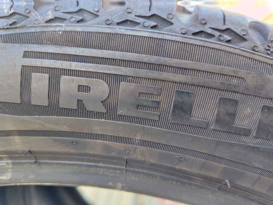 オールシーズンタイヤ 225/45R17 2022年製 残り溝6mm - メルカリ