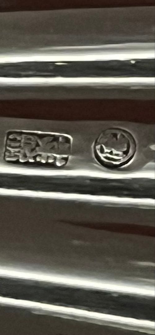 純銀製可愛い貝型の銘々皿