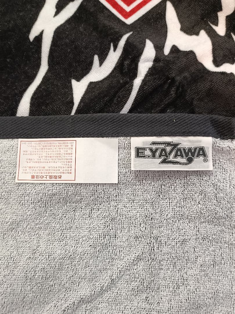 【新品未使用】矢沢永吉　スペシャルビーチタオル　SBT（ツバサ　アカロゴ）黒赤