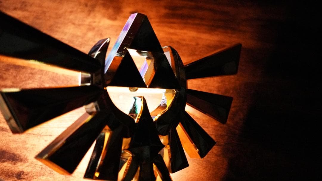 ハイラル王国の紋章 トライフォース ゼルダの伝説 ディスプレイ