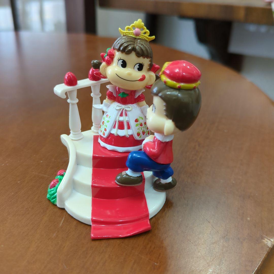 レトロ　ペコ&ポコストーリーシリーズ　フィギュア　ペコちゃん　10個