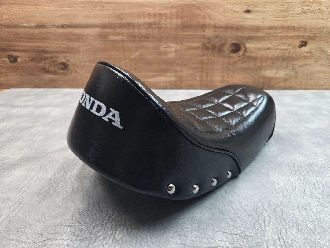 新品! モンキー 猫背シート Z50J/AB27 HONDA 艶あり黒レザー - メルカリ