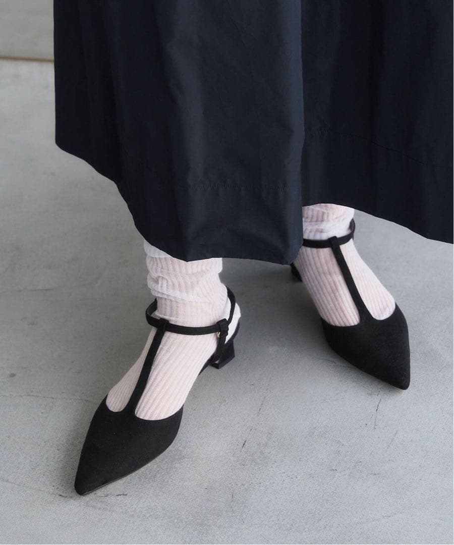 LE TALON ルタロン 4cmTストラップパンプス ブラック 22.5cm