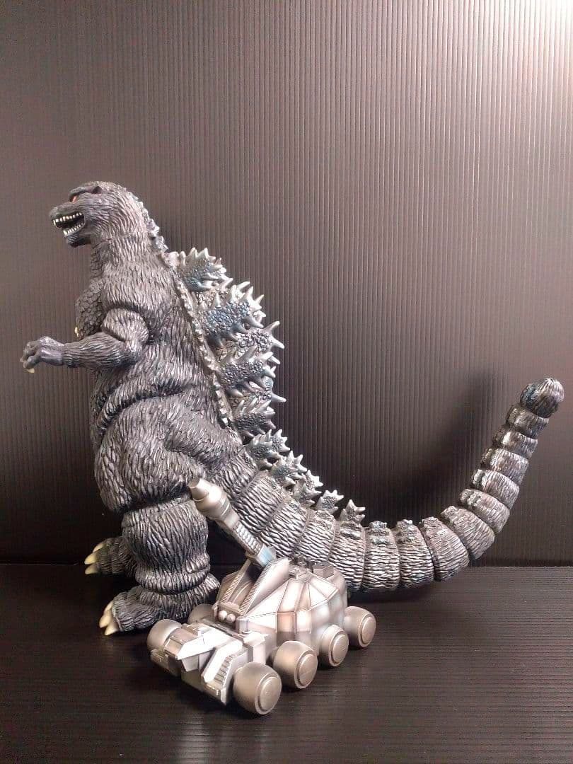 ゴジラ　電動歩行　ラジコン