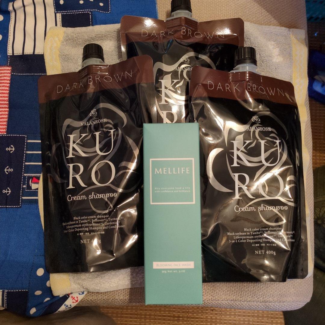 KURO ダークブラウン クリームシャンプー 400g 3本·メリフの洗顔料 KURO ダークブラウン クリームシャンプー 400g - メルカリ