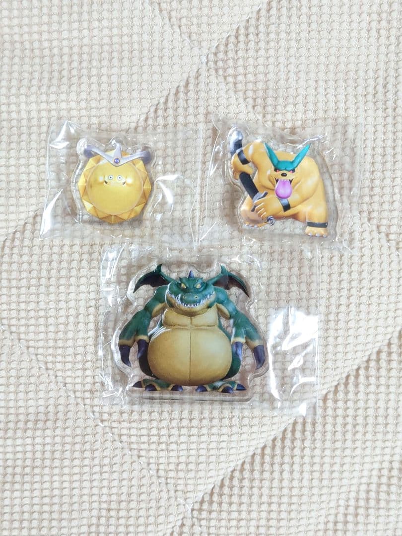 新品未開封】ドラゴンクエスト7 ミニアクリルブロック 3種 - メルカリ