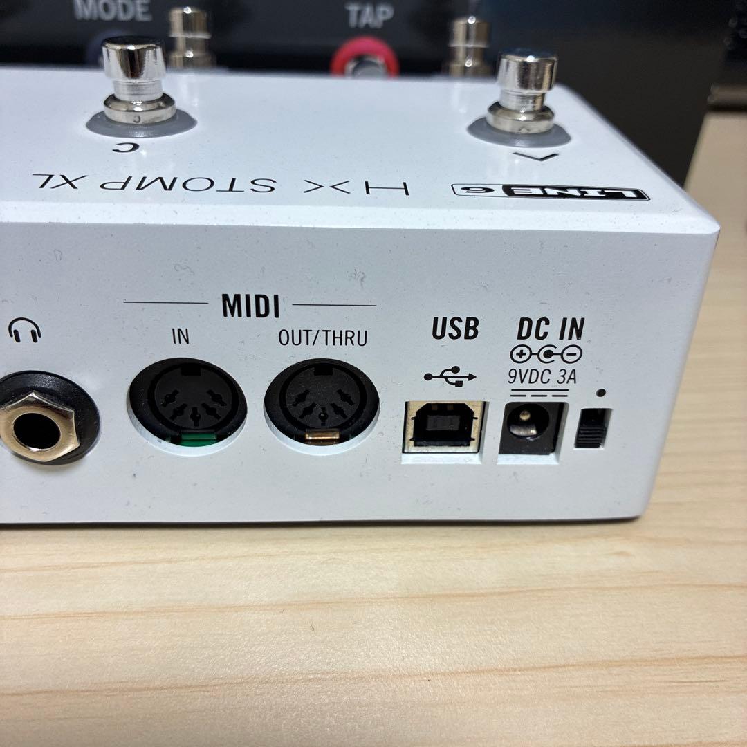 Line 6 HX Stomp XL 白