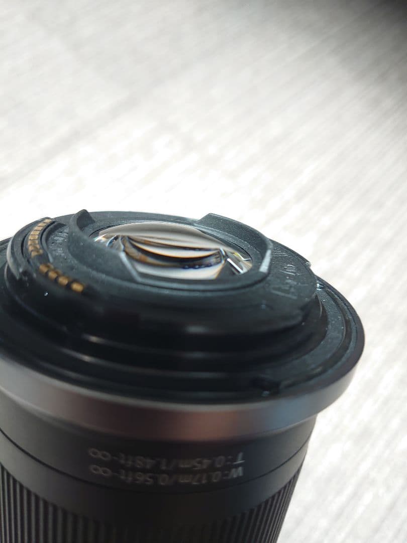 Canon RF 18-150mm f3.5-6.3 IS STM　フィルター付