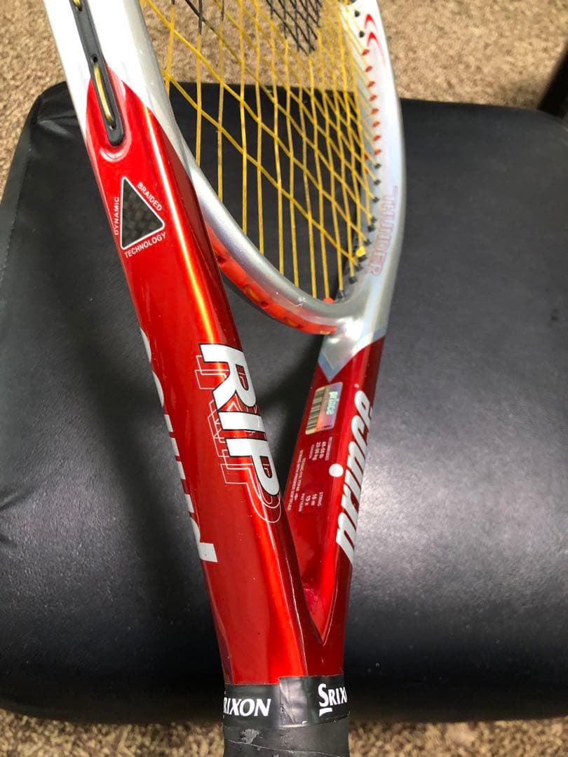 専用 Prince RIP テニスラケット 赤/白 G2 2本セット着払い片方 - メルカリ