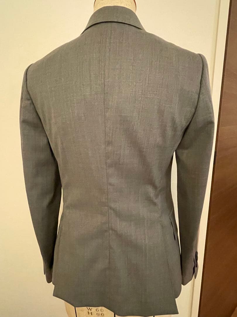 アンタイトル essential clue イタリア生地 スーツ サイズ1 - メルカリ