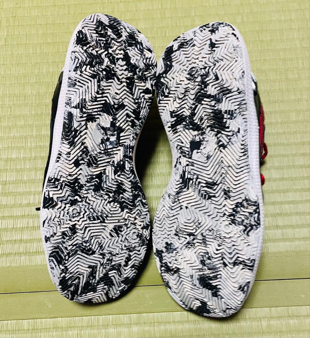 アンダーアーマー バスケットシューズ CURRY Z3 24 赤 27.0 - メルカリ