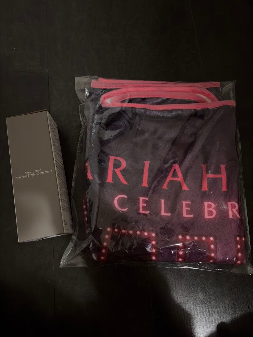 Mariah Careyマライアキャリー来日コンサートGOLD特典グッズ 未使用