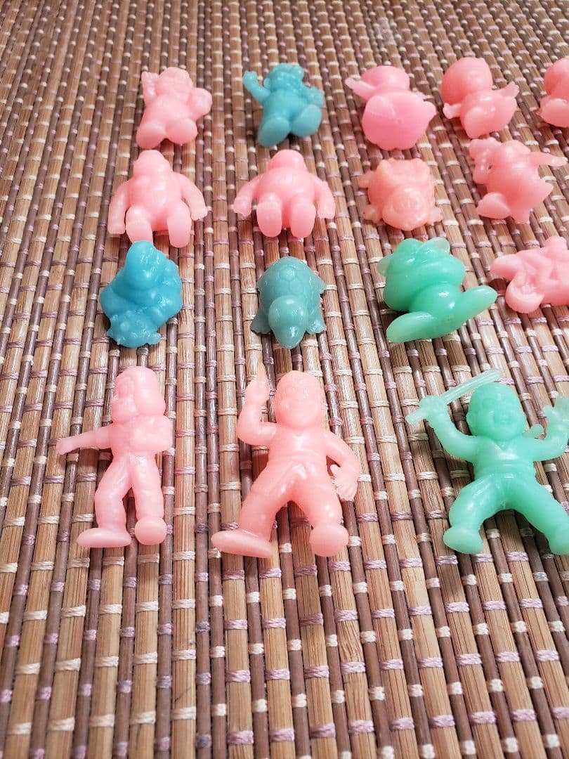 ロッテ　ファミコンチョコ消しゴム1弾フルセット　食玩　ピンク多め　マリオ