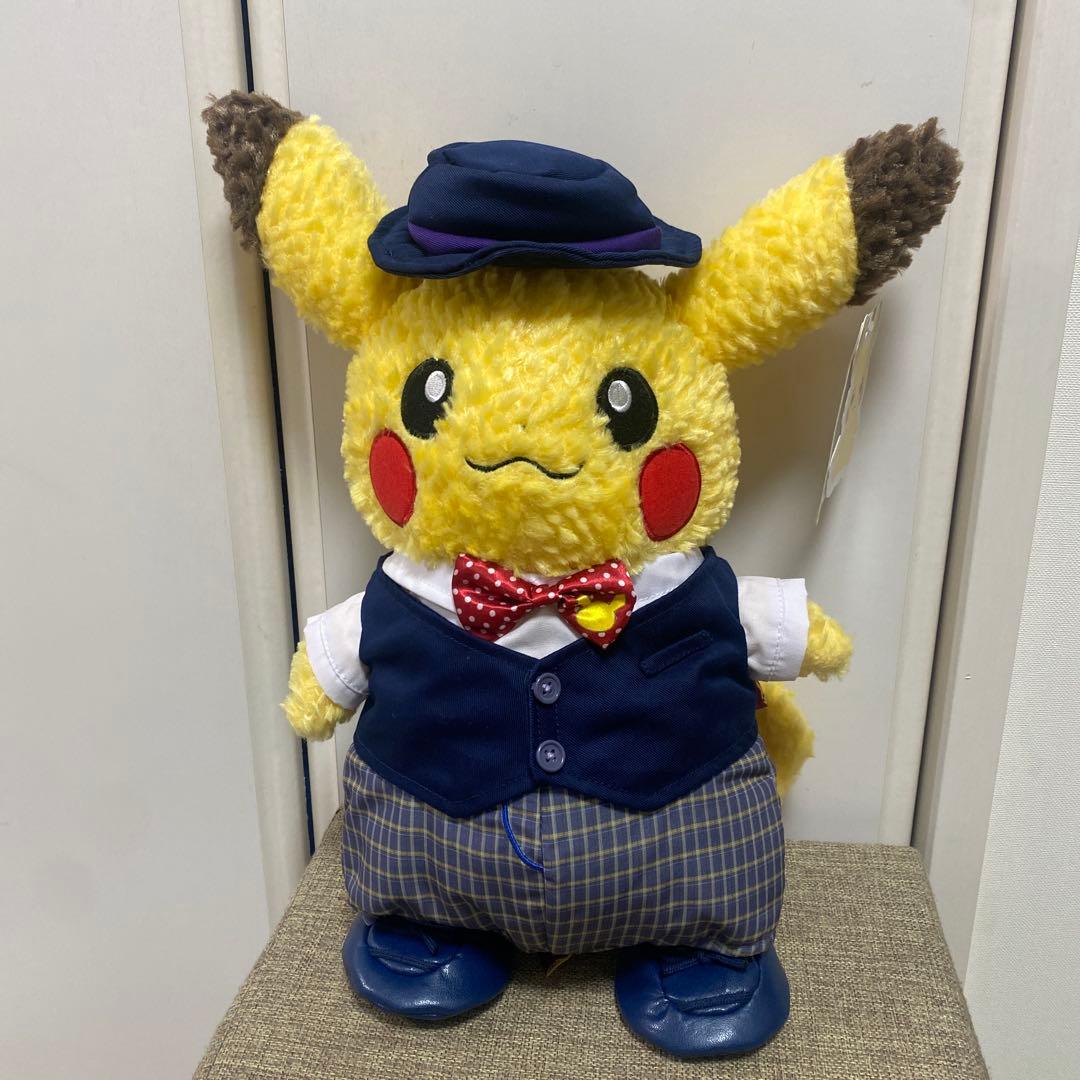 ポケモン　ピカチュウ　クローゼット　ぬいぐるみ