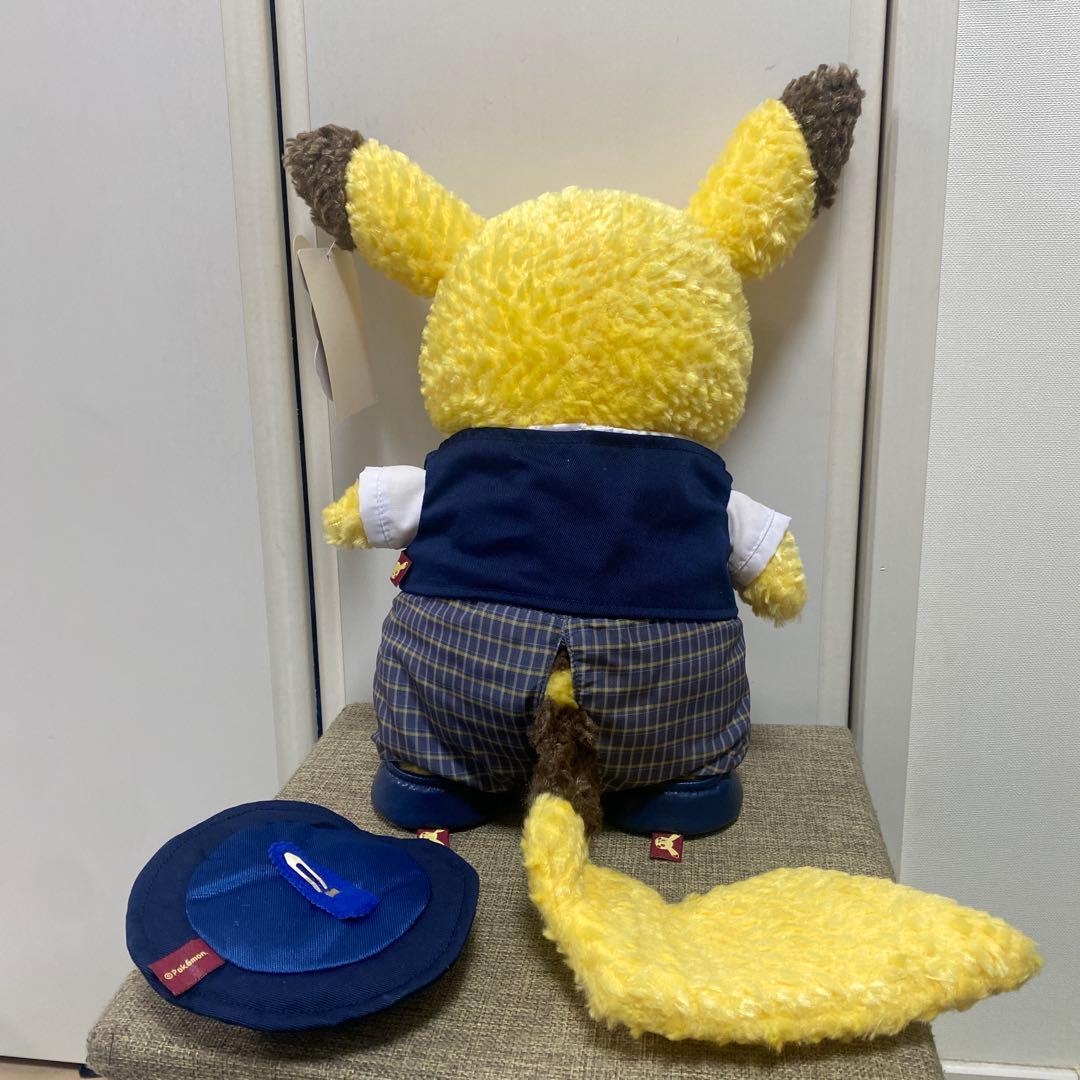 ポケモン　ピカチュウ　クローゼット　ぬいぐるみ