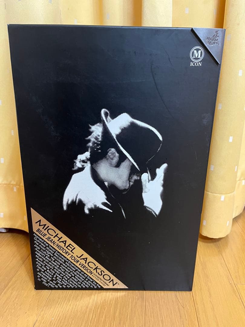 マイケルジャクソンフィギュアビリージーン/ヒストリーツアーバージョン新品未使用