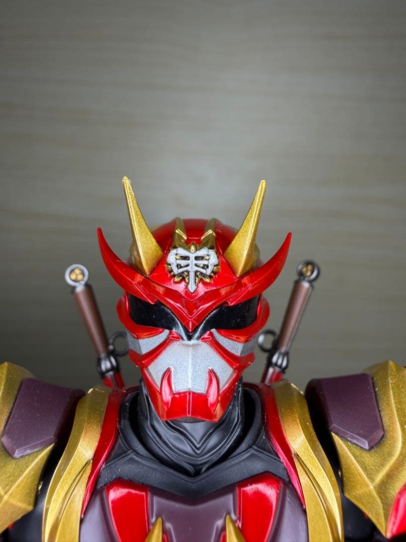 S.H.Figuarts 真骨頂　仮面ライダー装甲響鬼