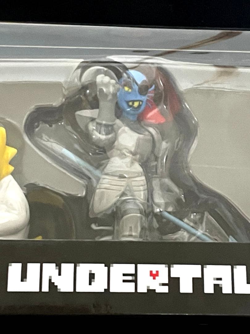 【UNDERTALE】ビニールのフィギュアコンプリートフィギュアセット