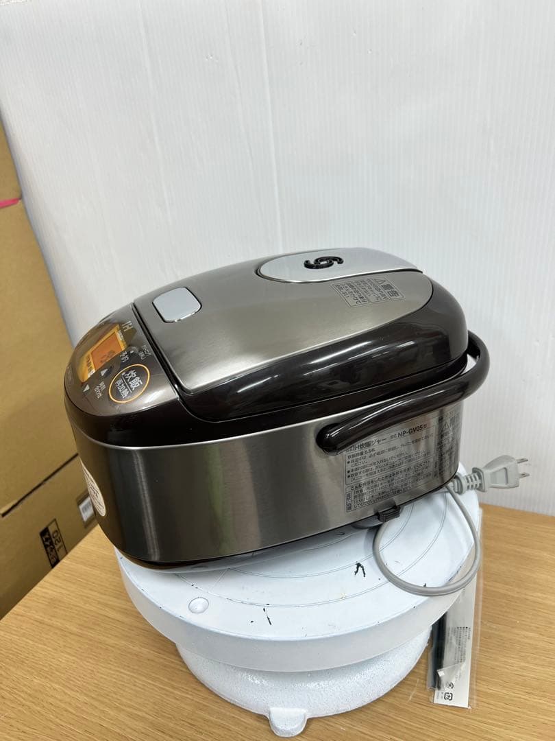 象印 IH炊飯器 NP-GV05 3.5合炊き 2020年製 - メルカリ