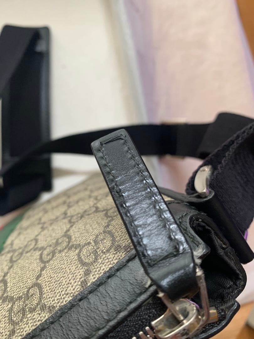 ライラ様専用! Gucci GGパターン メッセンジャーバッグ - メルカリ