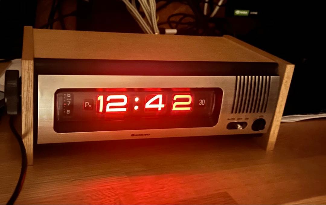 昭和レトロ】三協精機 801ZA 木製 パタパタ時計【希少】禁じられた遊び