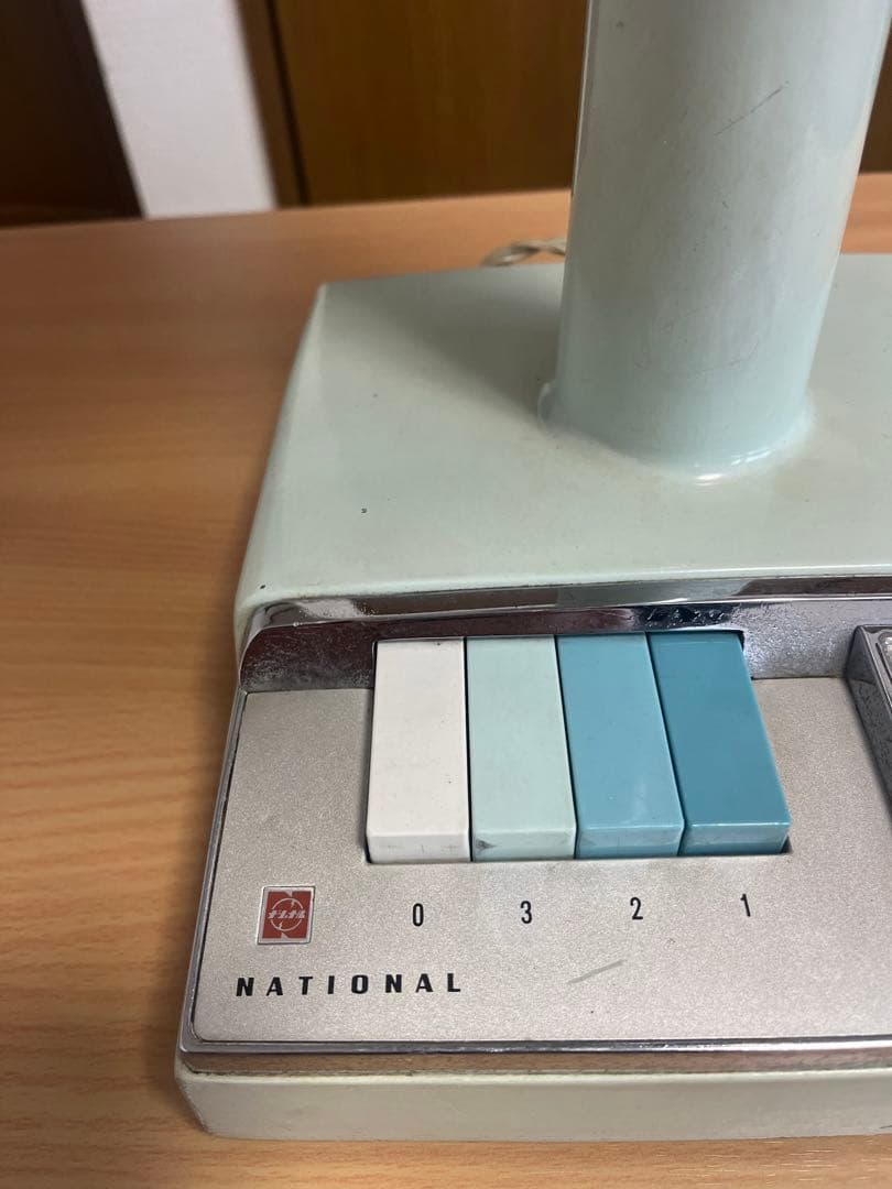 National 昭和レトロ 扇風機 30HD 動作品タイマー付き - メルカリ