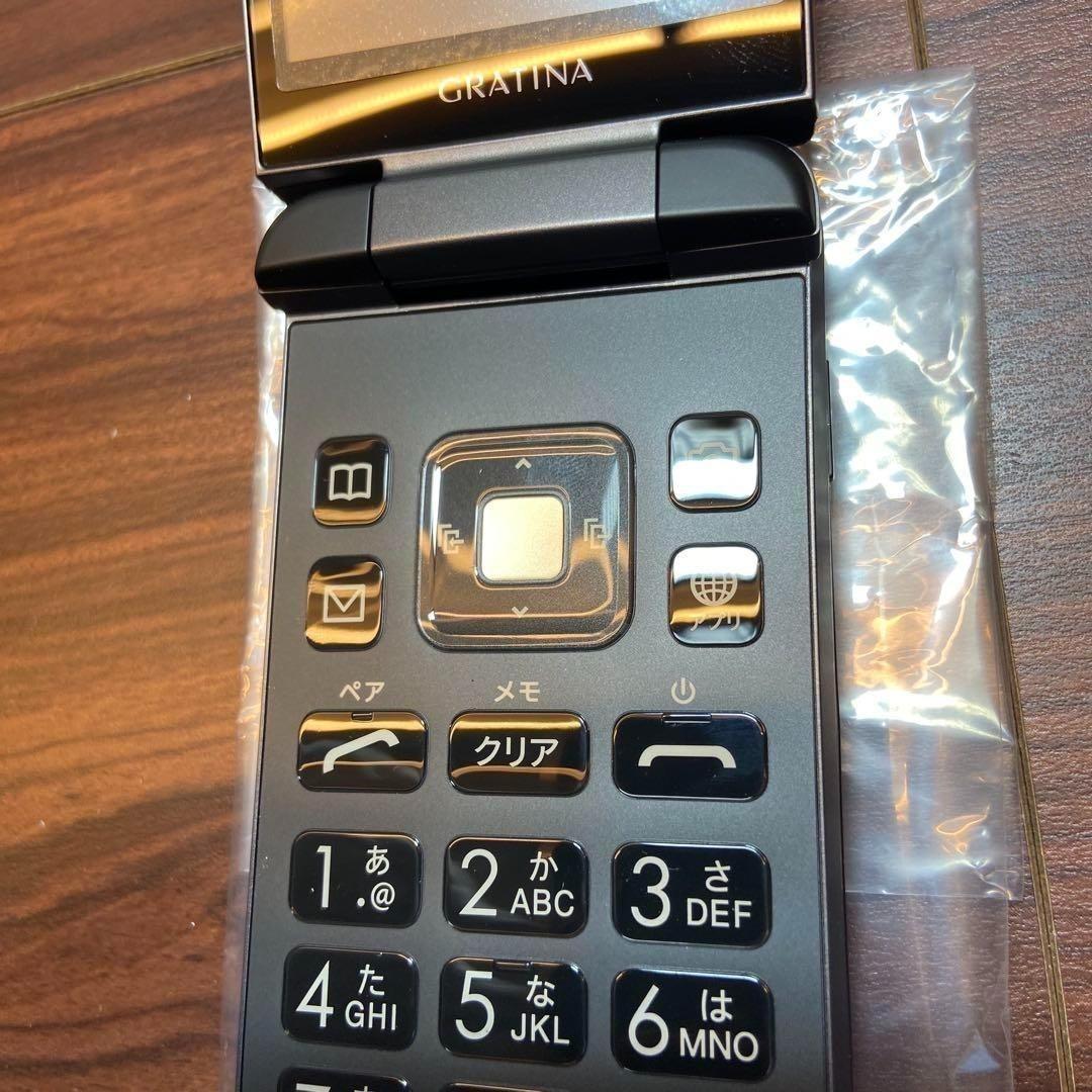 GRATINA グラティーナ KYF39SKA ガラケー ほぼ新品 3848 - メルカリ