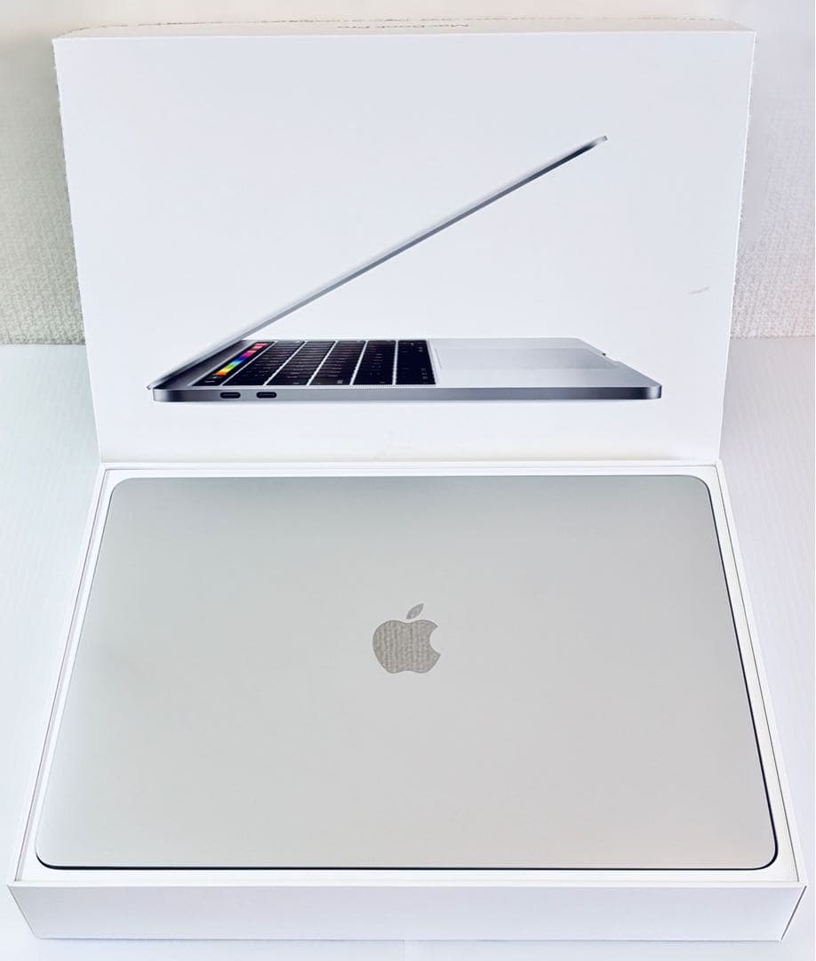 MacBook Pro 13インチ 2019 8GB/256GB A2159 Apple MacBook Pro 13