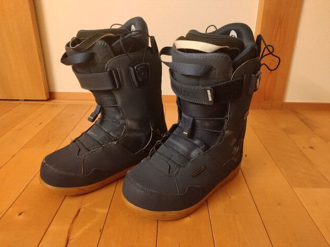 スノーボード deeluxe id 26.5cm