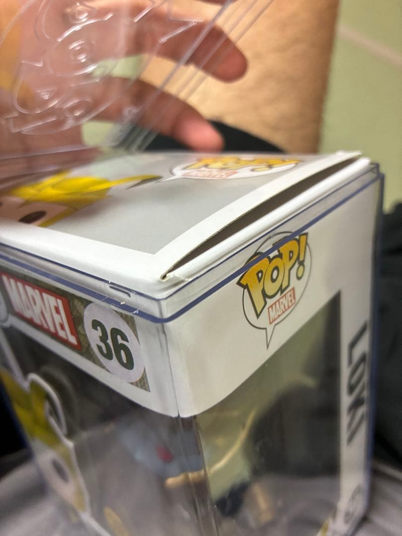 ファンコポップ ロキ 超絶激レア品 廃盤ハードプロテクター入り 完品