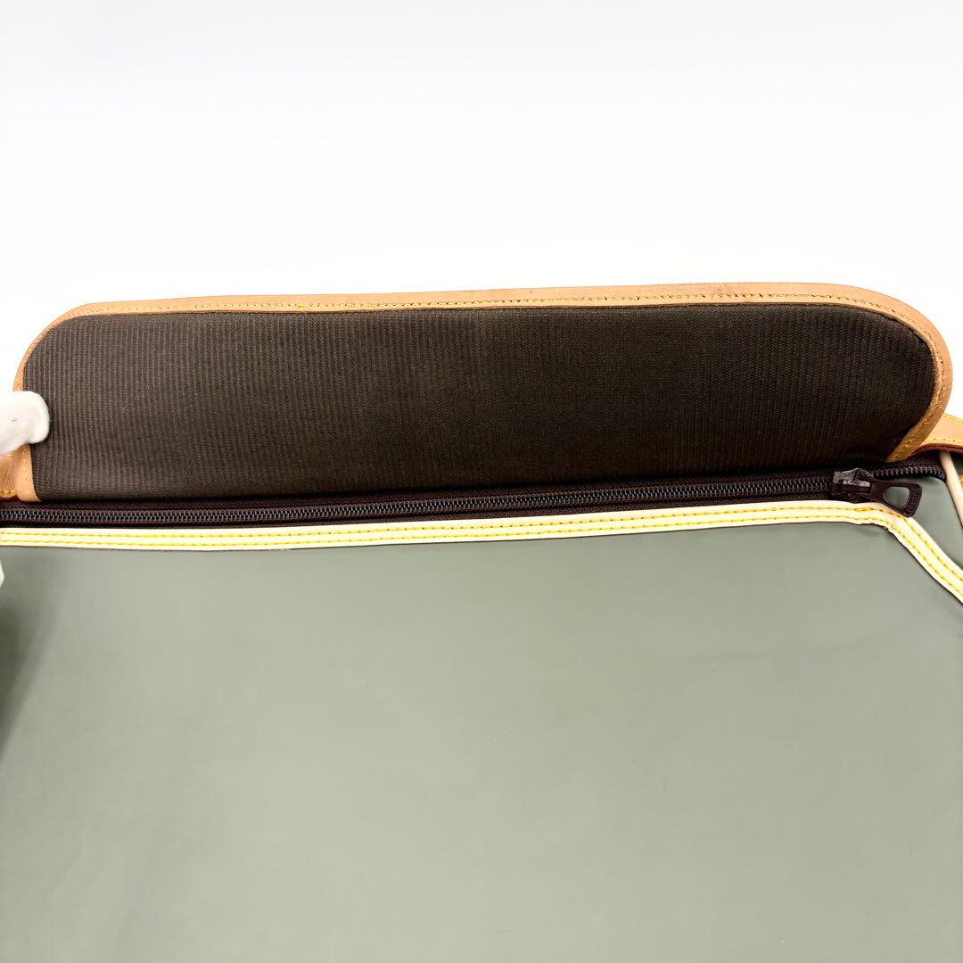 未使用級✨ハンティングワールド バチューサーパス キャリーオールM