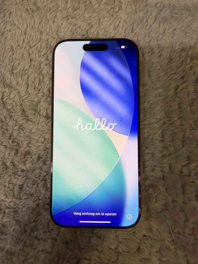 【極美品】iPhone16Pro 128GB デザートチタニウム　ケース付 Amazon.co.jp: SAVVIES iPhone16 Pro ケース クリア 耐衝撃 デザート