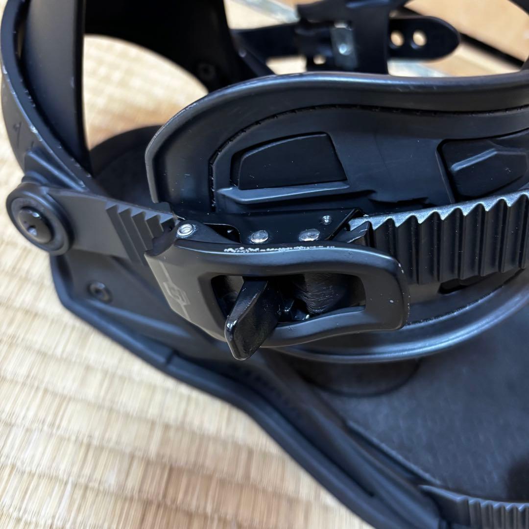 UNION STRATA（ユニオン ストラーダ）Mサイズ パウダー カービング