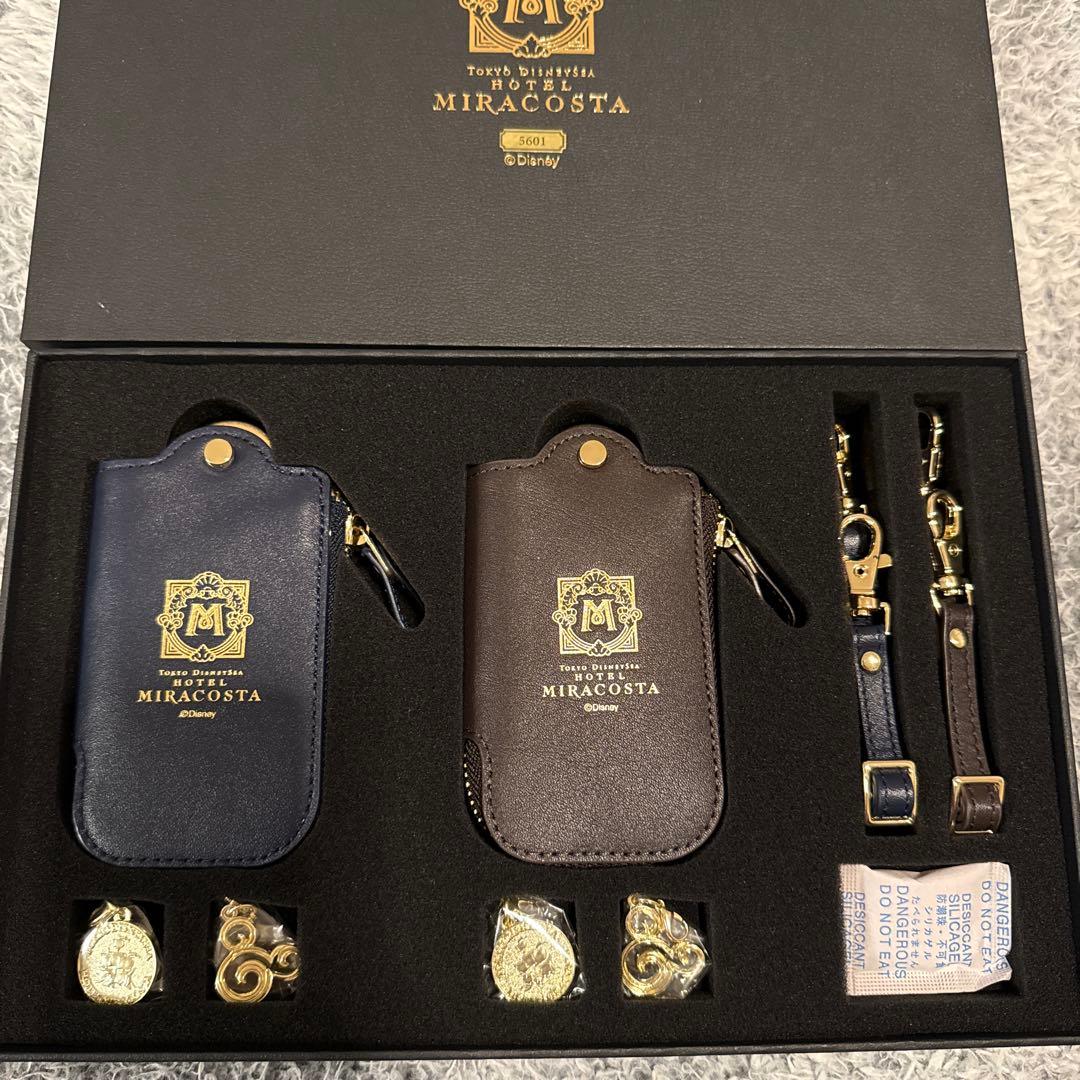 ホテルミラコスタ 本革キーケース - メルカリ
