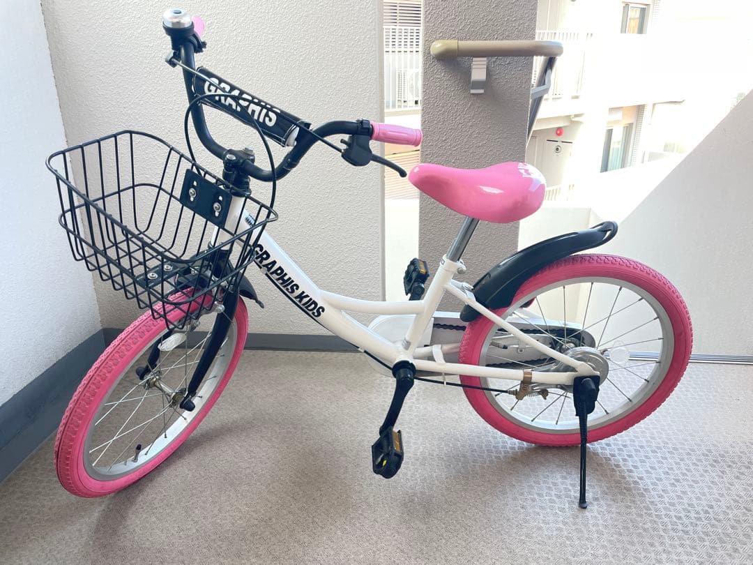 GRAPHIS KIDS 子供用自転車18インチ直接引渡し限定 奈良県近鉄奈良駅 GRAPHIS（グラフィス） 子供用自転車 16インチ 14インチ 18インチ 補助