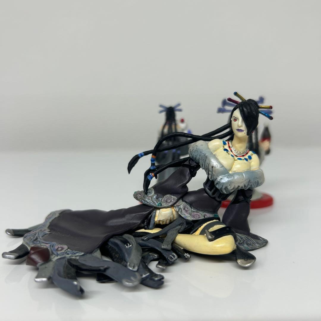 ファイナルファンタジー FFX ルールー フィギュア3体セット - メルカリ