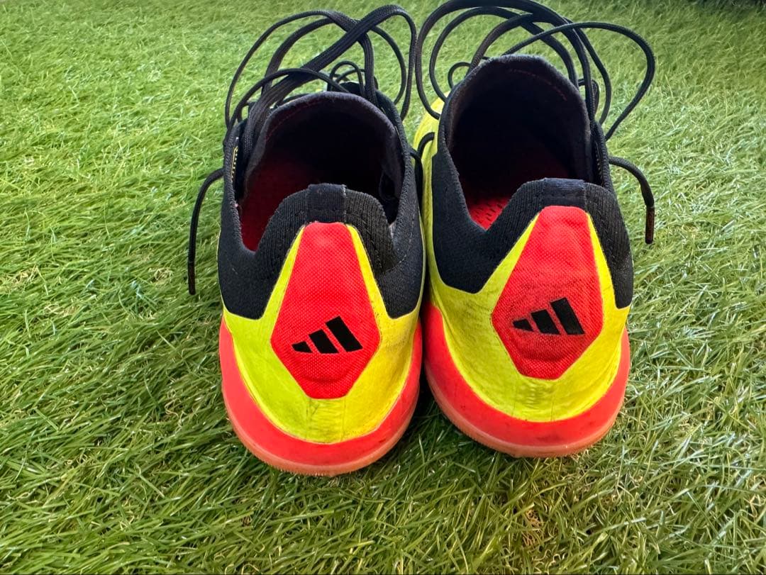 アディダス　プレデターエリートhg/ag 27.0cm