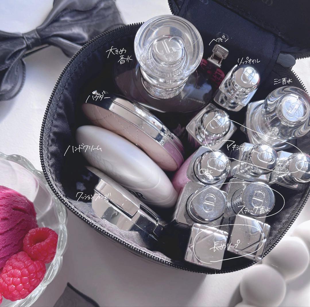 新品 Dior ディオール ノベルティ バニティポーチ ブラック 2026 限定