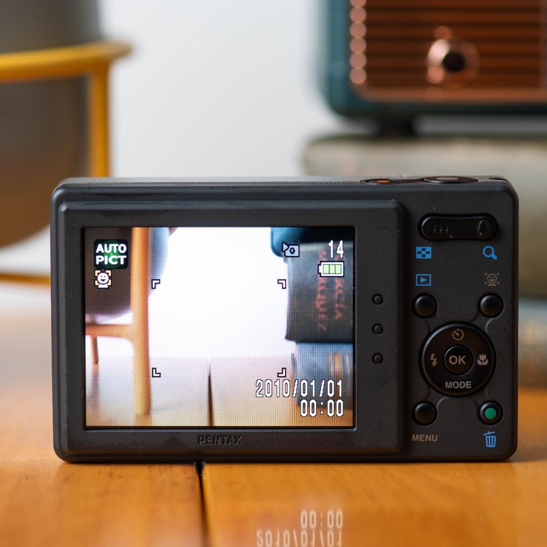 可愛いすぎるコンデジ】PENTAX optio H90 ホワイト - メルカリ