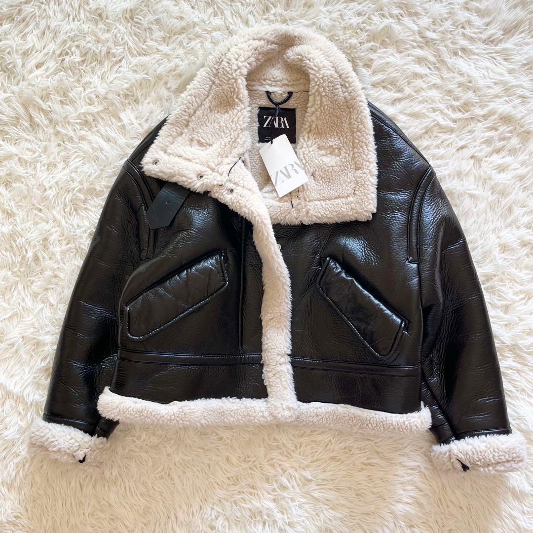新品タグ付き✨ZARA フェイクレザージャケット 白ボア 洗える ブラック