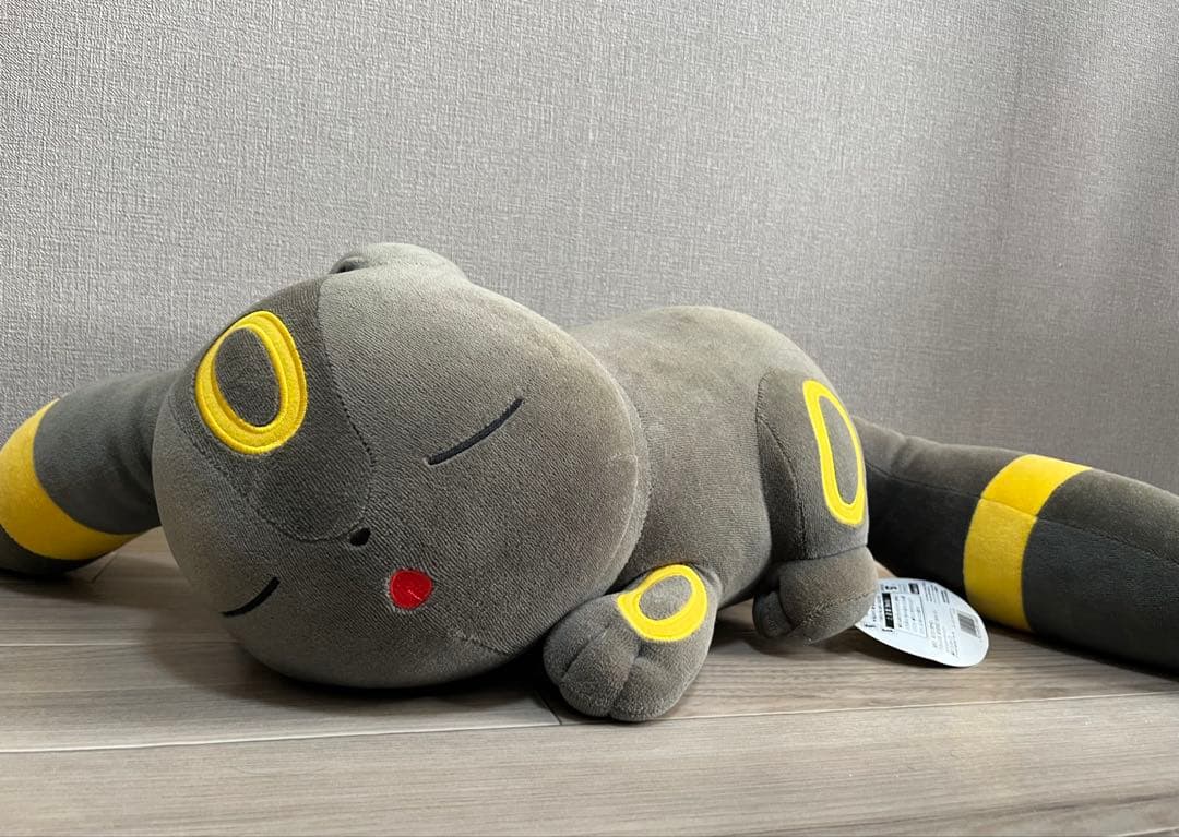 すやすやブラッキー ぬいぐるみ - メルカリ