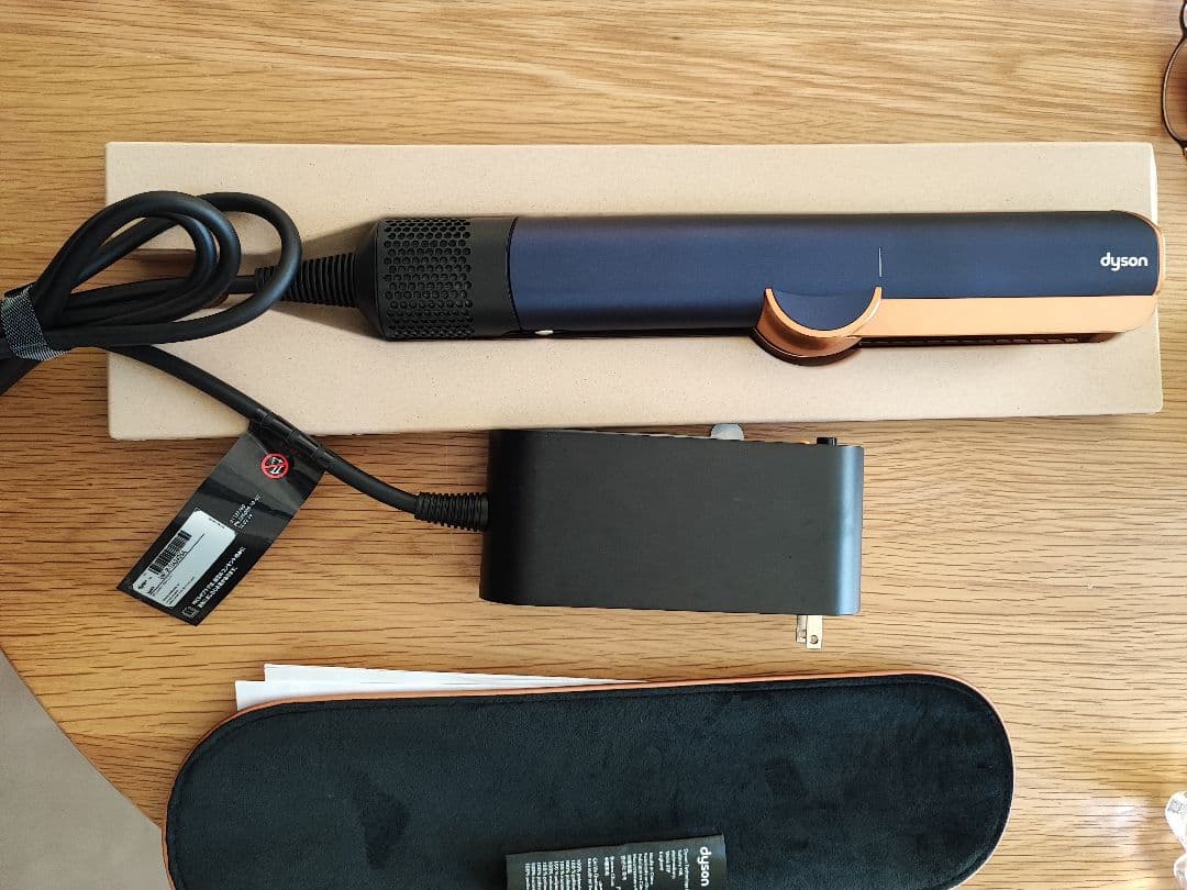 Dyson ストレートヘアアイロン ネイビー Dyson（ダイソン） ドライヤー ストレートアイロン 【レビュー