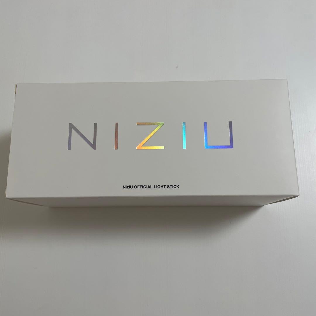 NiziU ペンライト - メルカリ