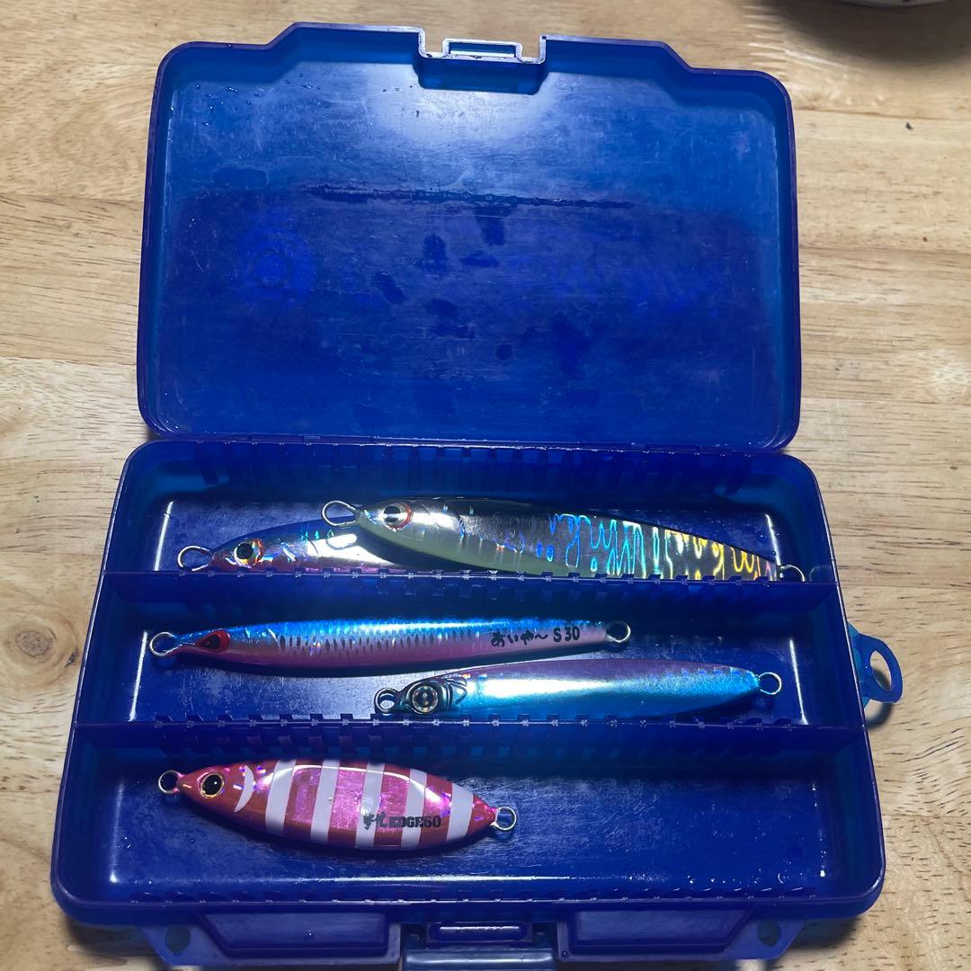 メタルジグ 5個セット ケース付き(オマケ) - メルカリ
