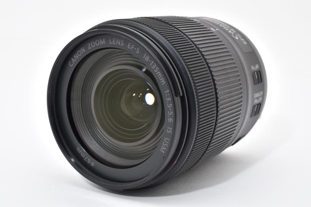 レンズ(ズーム) Canon EF-S 18-135mm F3.5-5.6 ISUSM L0324