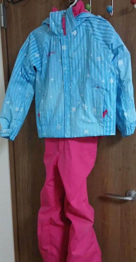 Descente 子ども用スキーウェア 水色/ピンク130 楽天市場】【公式ストア】 トドラ スキーウェア 上下 キッズ スキー