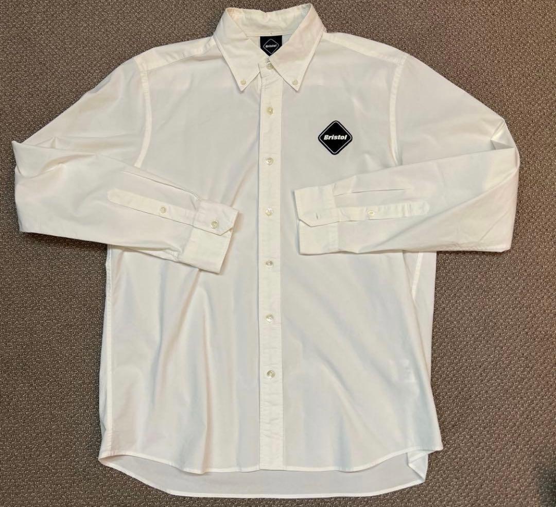 F.C.Real Bristol ボタンダウンシャツ